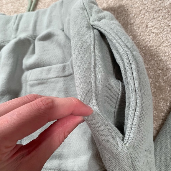 Champion Reverse Weave Joggers - Picture 9 of 9